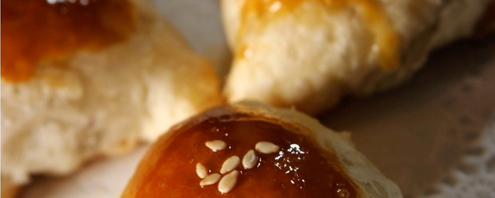 Recipe: Royal China’s Honey Roast Pork Puffs
